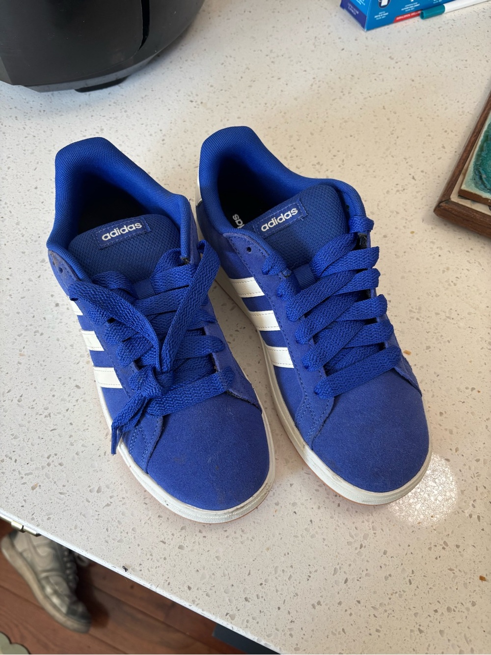 adidas Kids Royal Blue & White Three-Stripe Sneakers